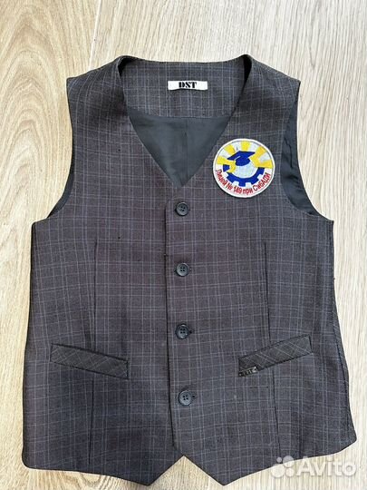 Жилетка для мальчика 134