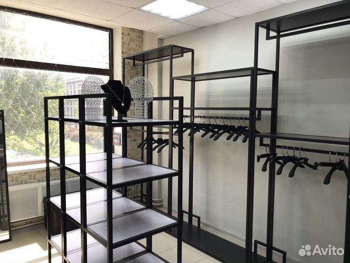 Продаётся магазин одежды