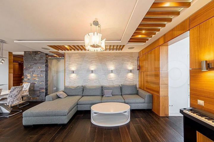 3-к. квартира, 80 м², 17/23 эт.