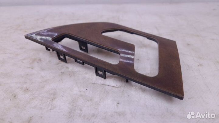 Накладка декоративная Mercedes-Benz E C207 3.0