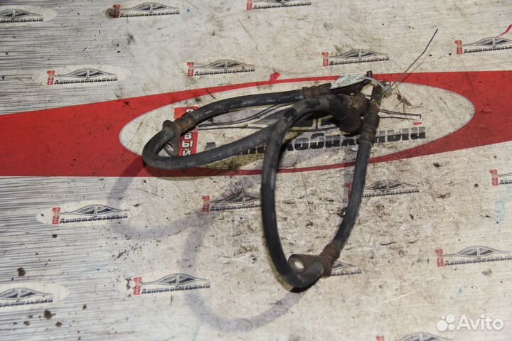 Тормозной шланг перед c Toyota Mark II Wagon Quali