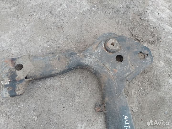 Подрамник передний Audi 100 C4 A6 C4