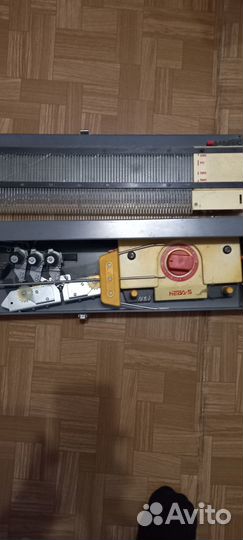 Вязальная машина нева 5