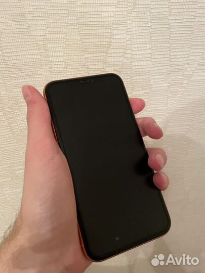 iPhone Xr, 64 ГБ