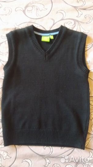 Пиджак, жилет, рубашка на мальчика + рубашка в дар