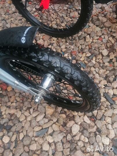 Детский велосипед 16колеса