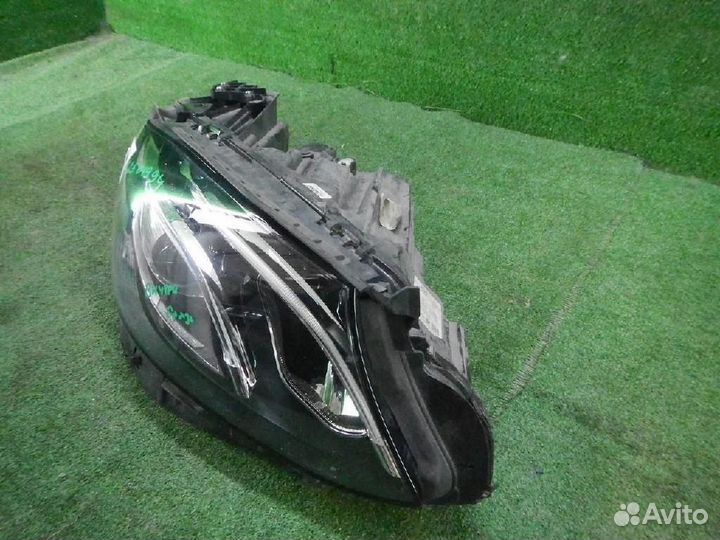 Фара правая Mercedes-Benz E-Class