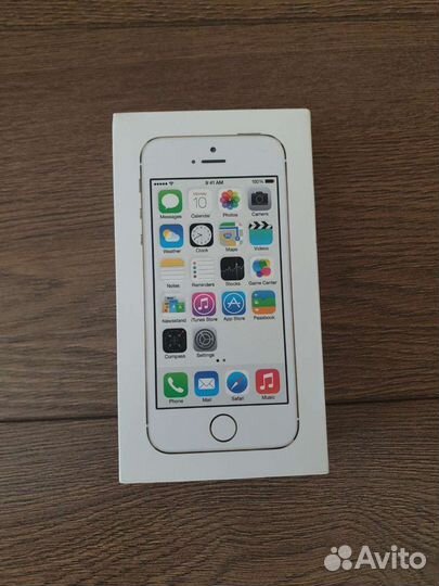 Коробки от Apple iPhone 5S и iPhone 4S 16GB