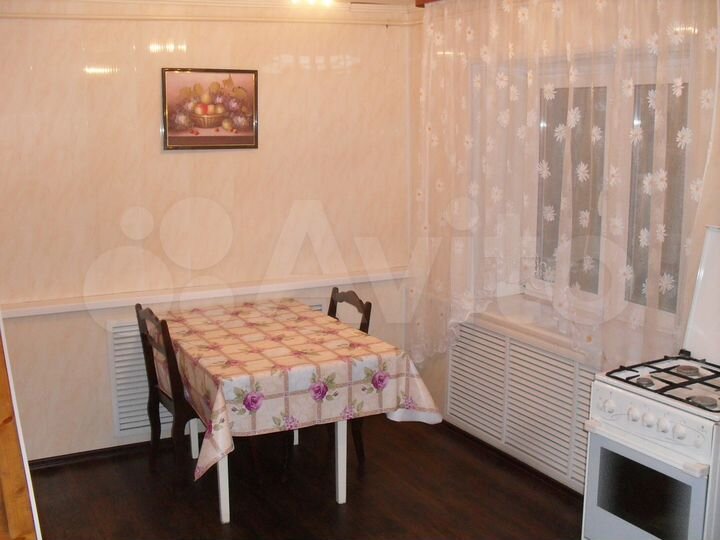 Комната 20 м² в 3-к., 2/2 эт.