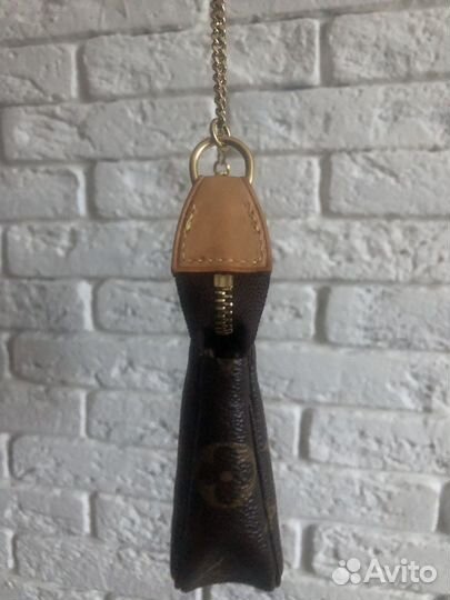 Клатч Mini Pochette Accessoires Louis Vuitton