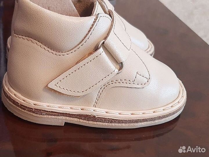 Ботинки на девочку