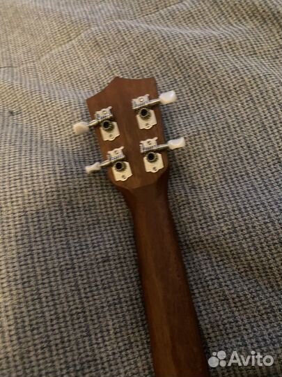 Гитара укулеле