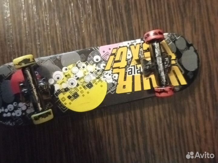 Скейт для пальцев