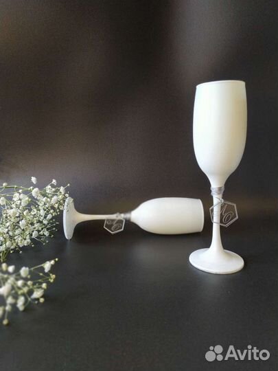 Шампанское свечи бокалы для свадьбы декор