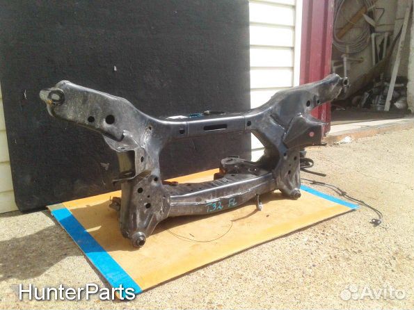 Nissan x-trail т32 передний подрамник