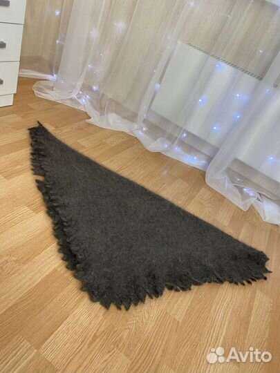 Пуховый платок новый