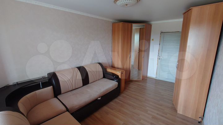 Доля в 2-к. квартире, 40,3 м², 5/5 эт.