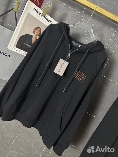 Спортивный костюм Balenciaga