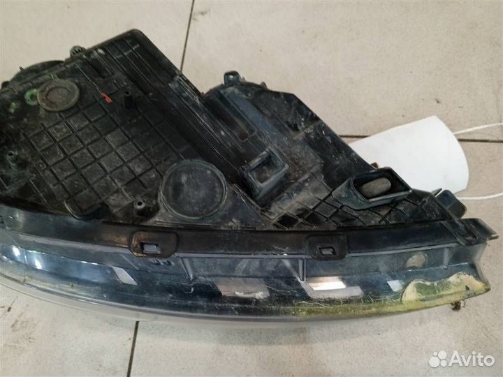 Фара левая Kia Ceed