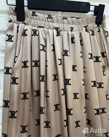 Костюм шелковый Celine