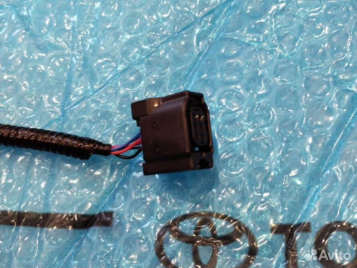 Фишка парктроника Рав 4 4 Оригинал 6 pin 15-19