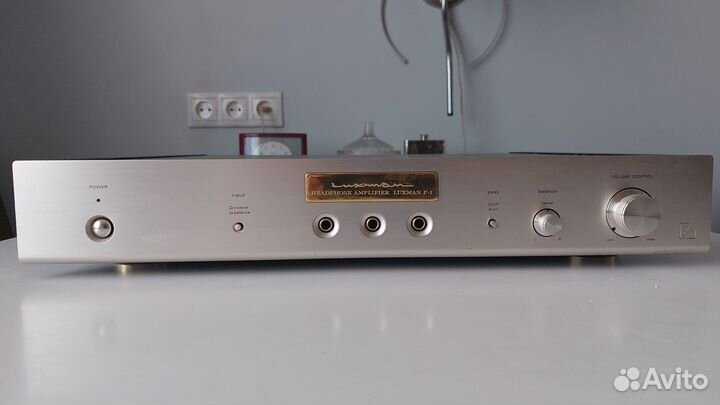 Luxman P-1