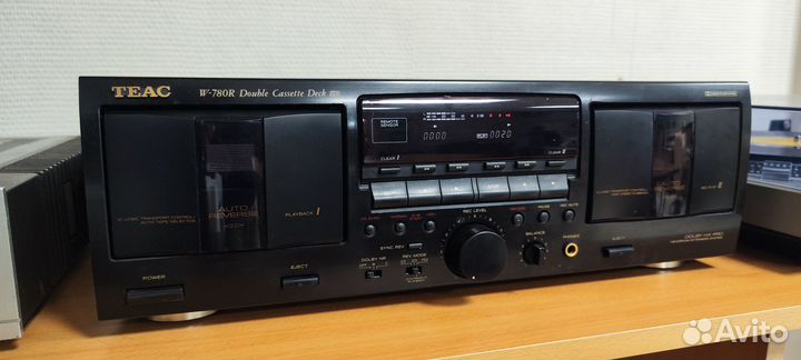 Кассетная дека teac W-780R