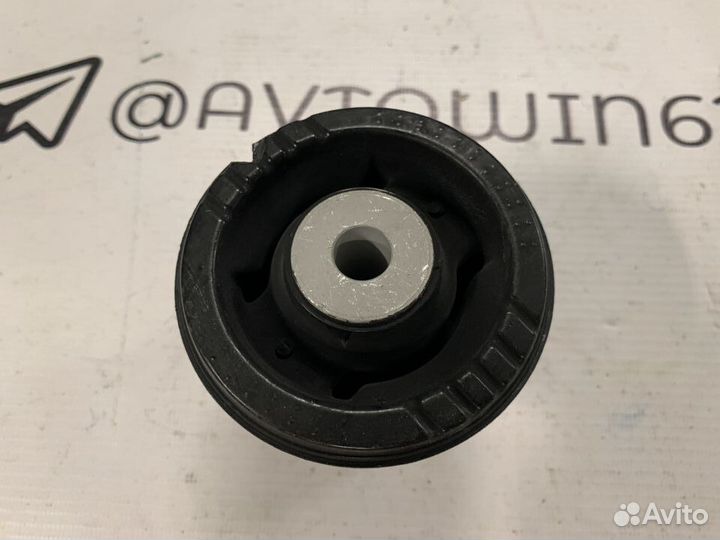 Сайлентблок задней балки Kia Rio