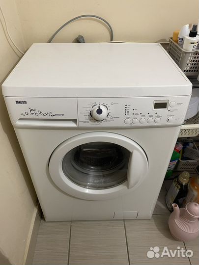 Стиральная машина б/у Zanussi zws 7107
