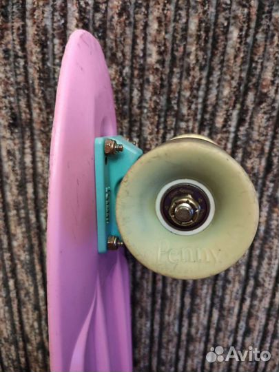 Penny board Original 22 Lilac & Marble Yellow Red