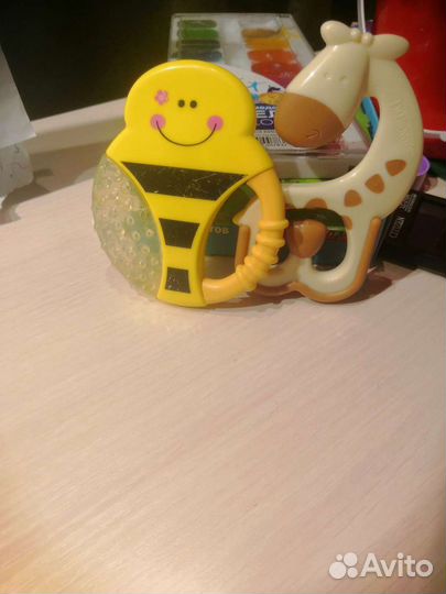 Прорезыватель dr. Browns