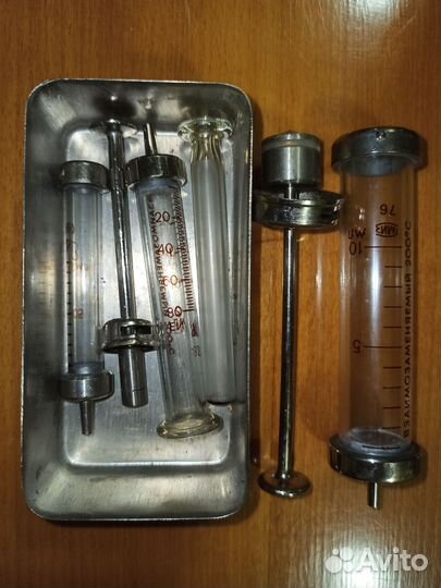 Шприцы стеклянные СССР