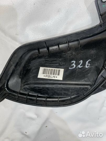 Hyundai Solaris 10- Заглушка туманки левая 326