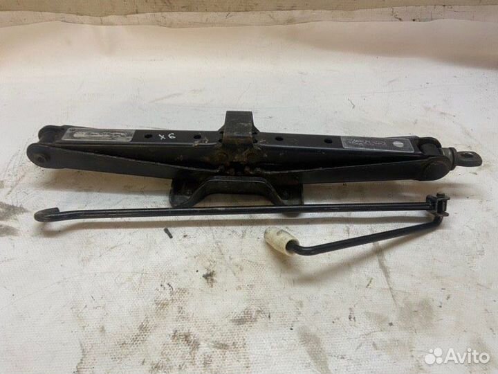 Домкрат Bmw X6 E71 N63 B44 A 2008