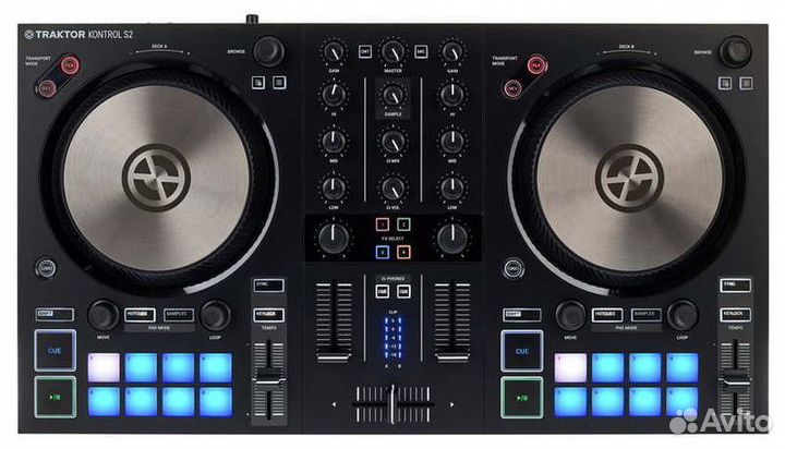 DJ контроллер Traktor Kontrol S2 MK3