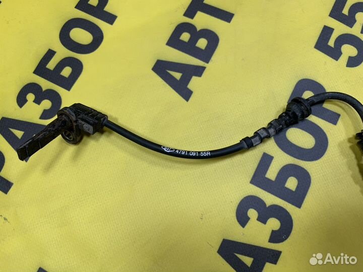 Датчик ABS передний Renault Duster