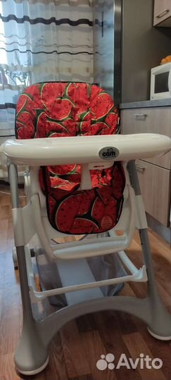 Стульчик для кормления cam