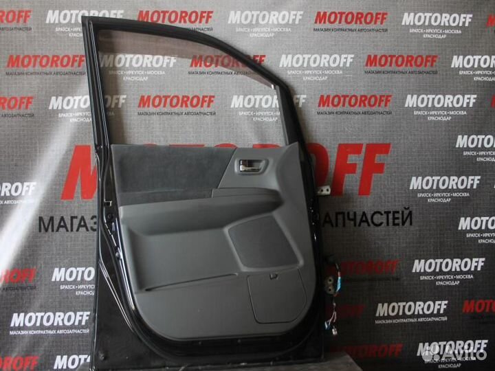 Дверь передняя левая Тойота Вокси/Ноах AZR60 А247