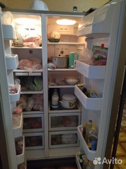 Холодильник двухдверный samsung