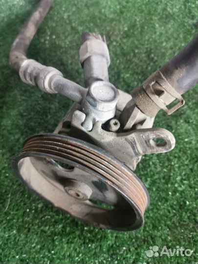 Насос гидроусилителя руля Nissan Almera 1.6 QG16