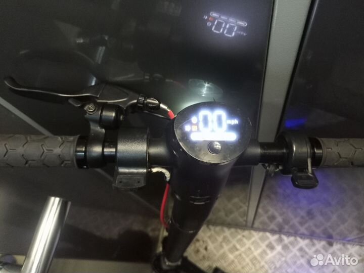 Электросамокат kugoo es2