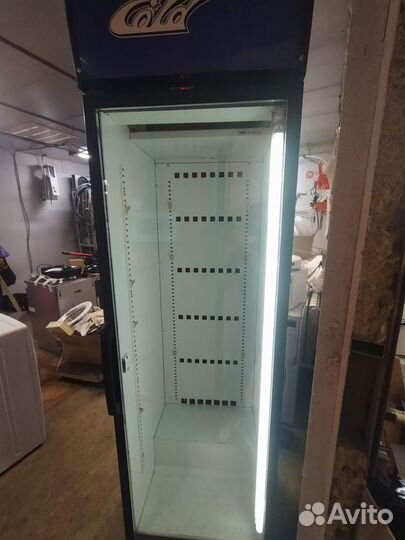 Холодильный шкаф Helkama