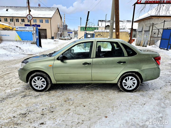 LADA Granta 1.6 МТ, 2013, 132 368 км