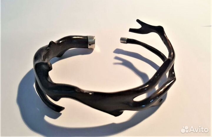 Браслет из цельного черного коралла Куба