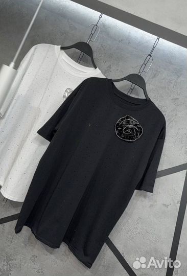 Футболка оверсайз со стразами