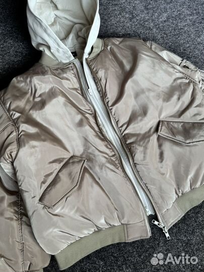 Двойной оверсайз бомбер Balenciaga