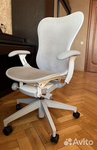 Кресло herman miller mirra 2