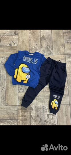 Костюм among us