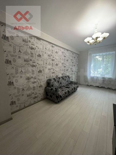 3-к. квартира, 89,5 м², 2/5 эт.