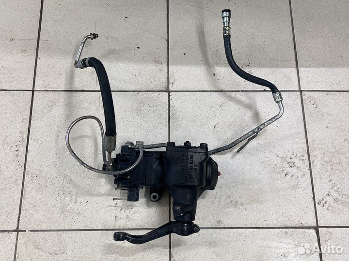 Рулевой редуктор е38